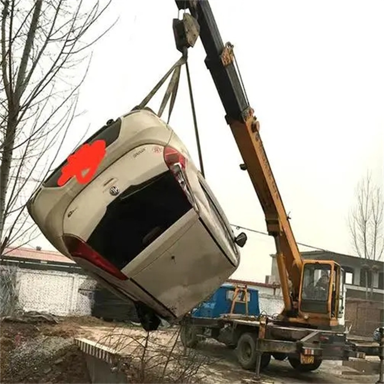 纳溪随时待命，吊车24小时道路救援服务全解析